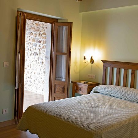 Los Campos Vivienda Vacacional Cangas de Onís Room photo