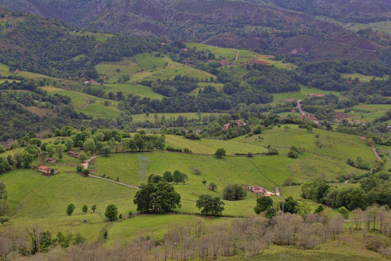 Los Campos Vivienda Vacacional Cangas de Onís Exterior photo